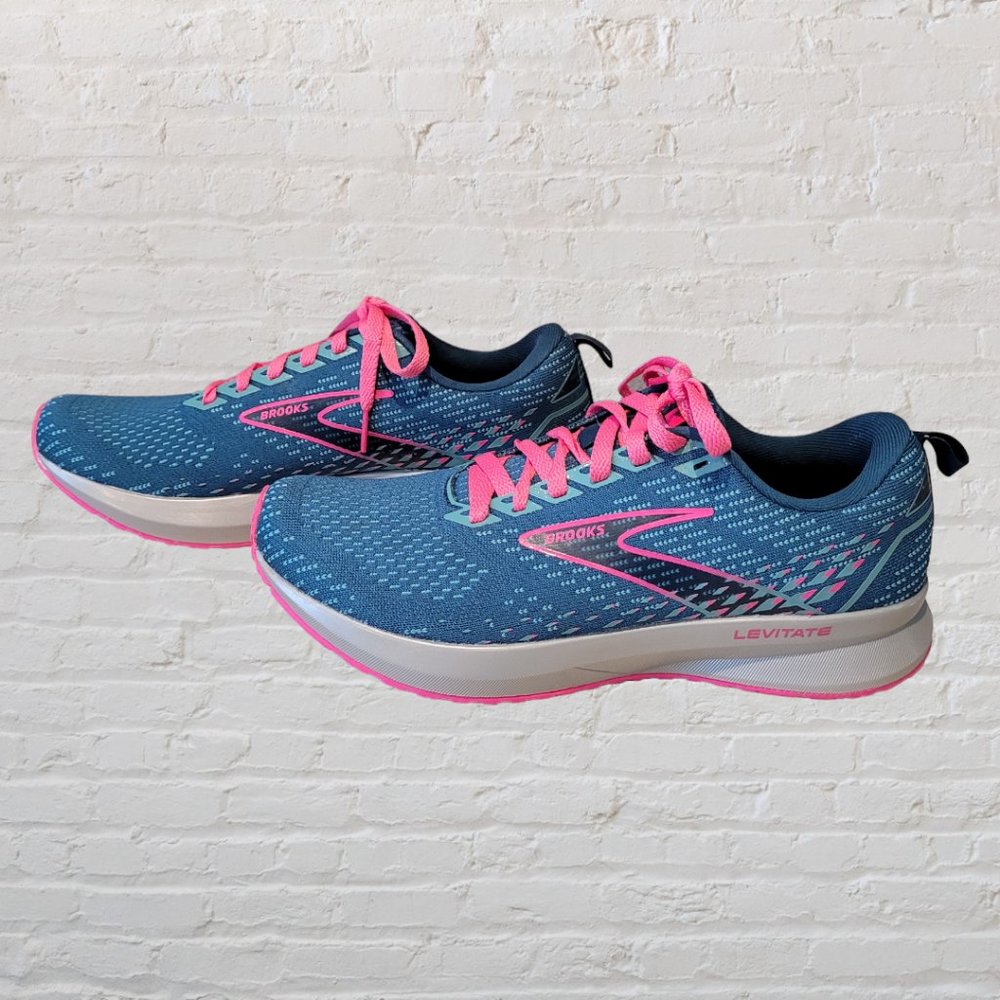 Brooks Levitate 5 - Women's - Size 10